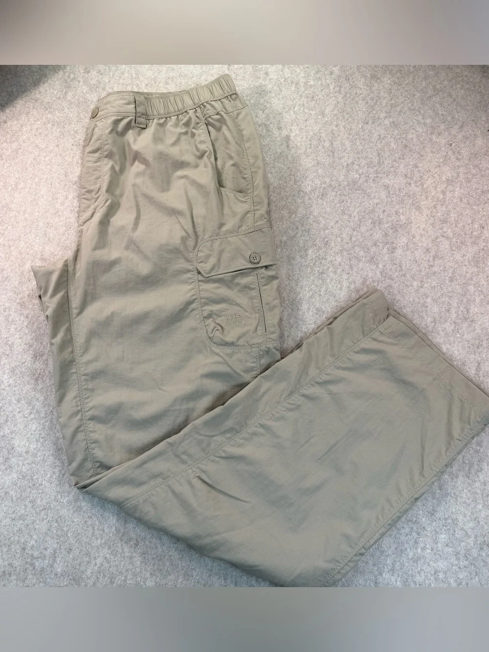 The North Face Men's Tan Ripstop Cargo Utility/Hiking Pants Sz XL IS 34” c.2010